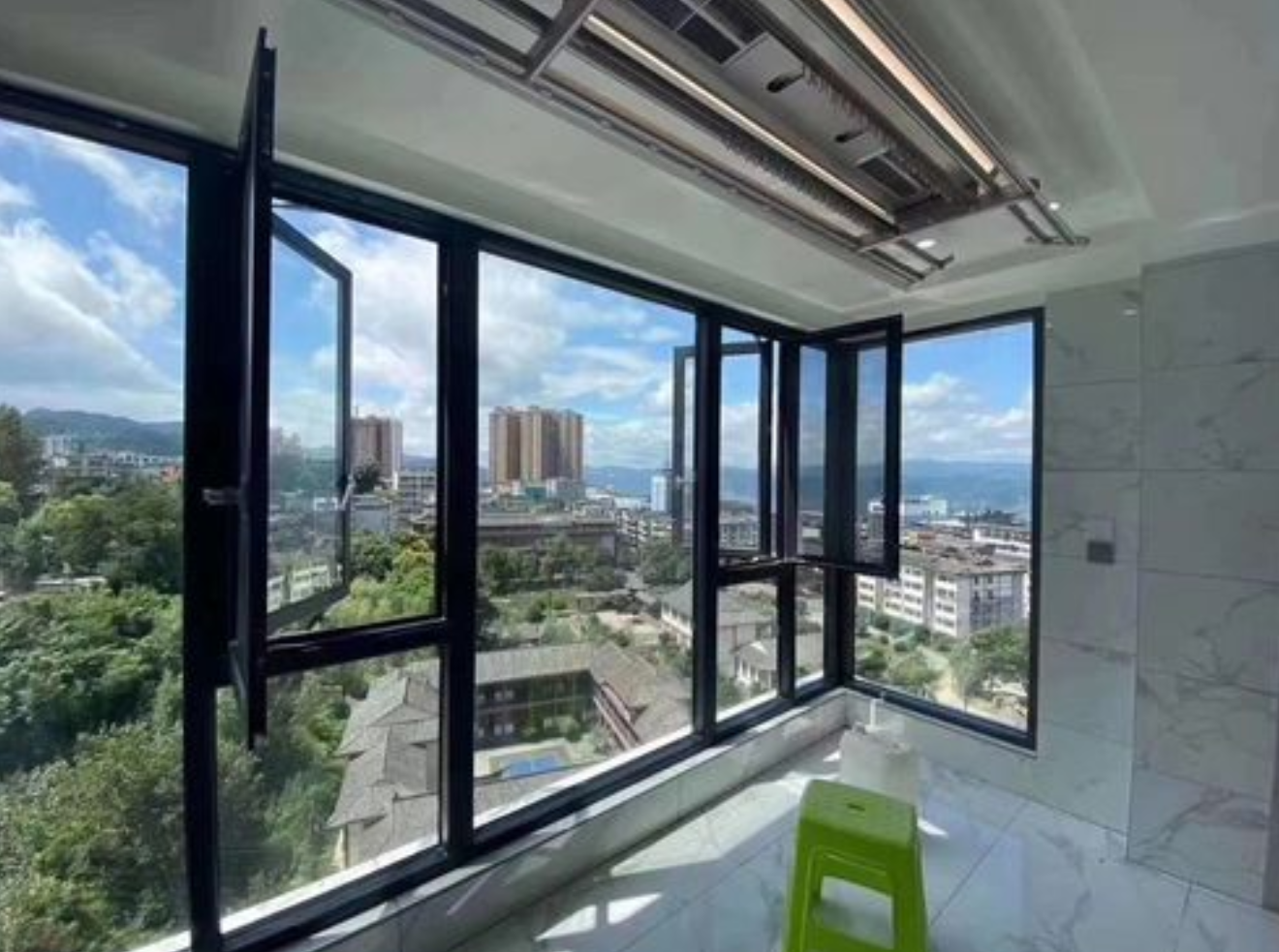 如何改造北京断桥铝门窗厂门窗的隔音效果