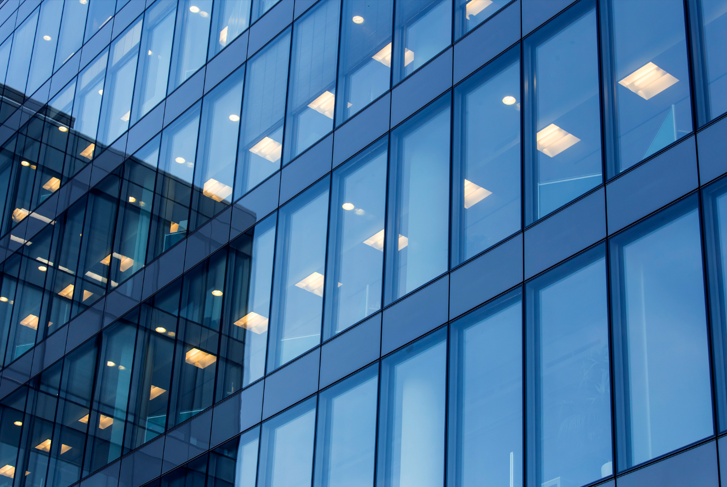 天津玻璃幕墙采用的玻璃应是安全玻璃